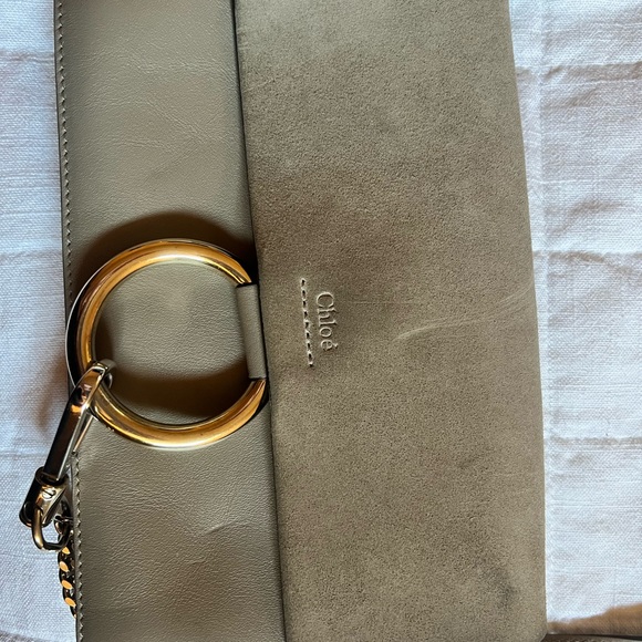 Chloe Faye Crossbody in Motty Grey - Picture 2 of 10